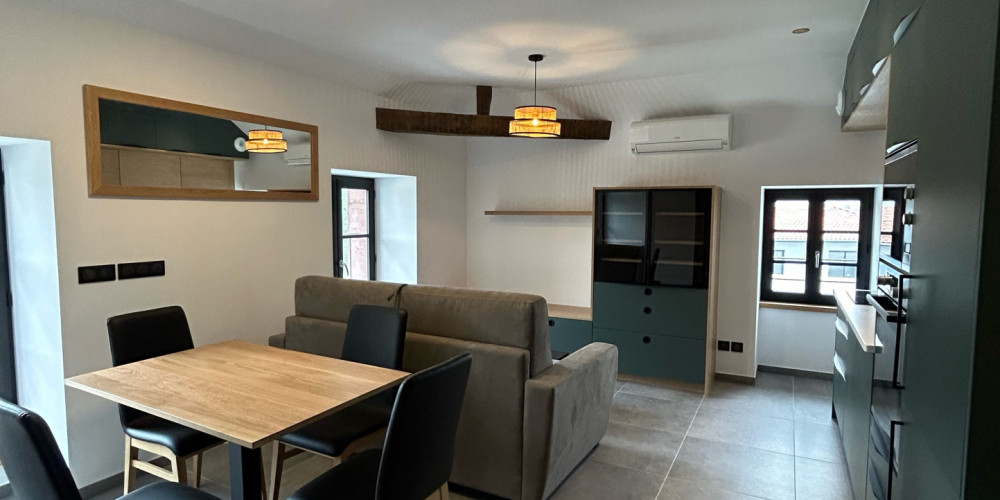 appartement à UHART CIZE (64220)